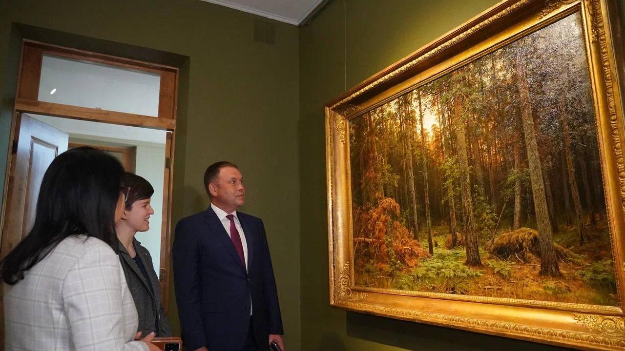 В Кемерове открылась выставка картин Ивана Шишкина из фондов Русского музея