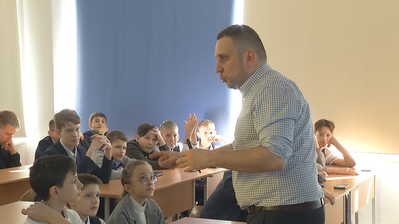 В образовательном центре Фонда Андрея Мельниченко прошел инженерный интенсив