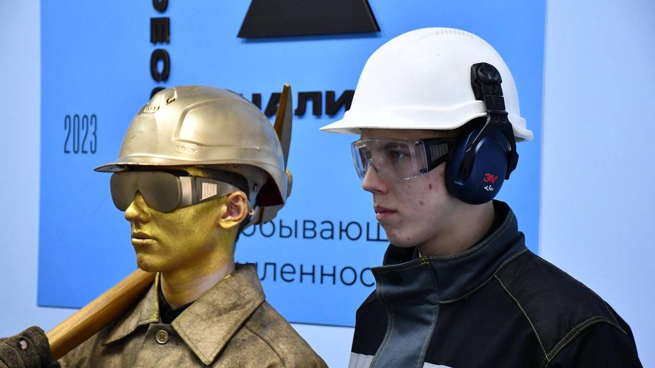 Более 13 тысяч старшеклассников приняли участие в Едином дне открытых дверей федерального проекта «Профессионалитет»