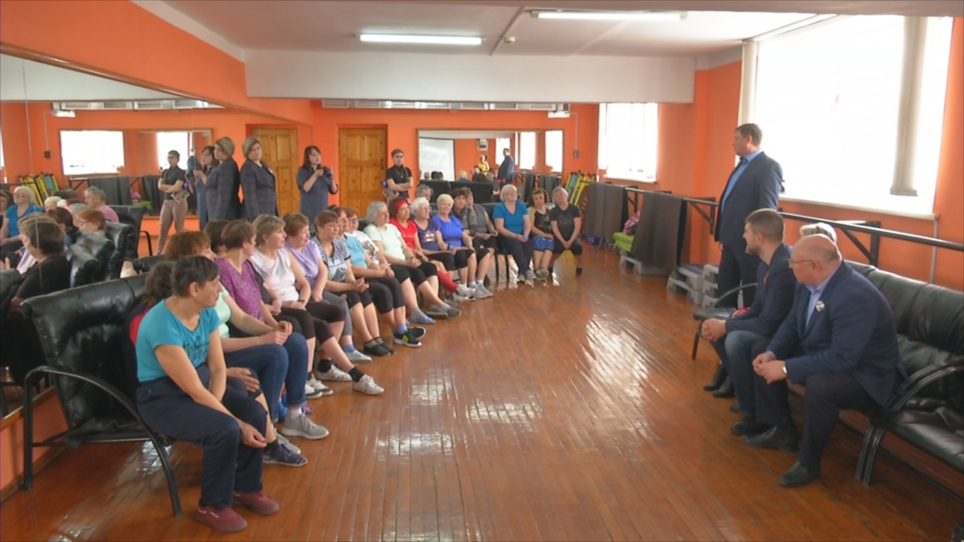 Кирилл Балаганский встретился с ветеранским движением группы здоровья «Оптимисты» 