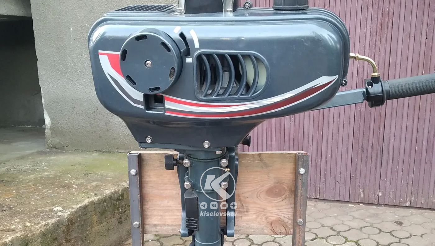 Киселевчанина убедительно развели на 100 тысяч рублей при покупке мотора для лодки