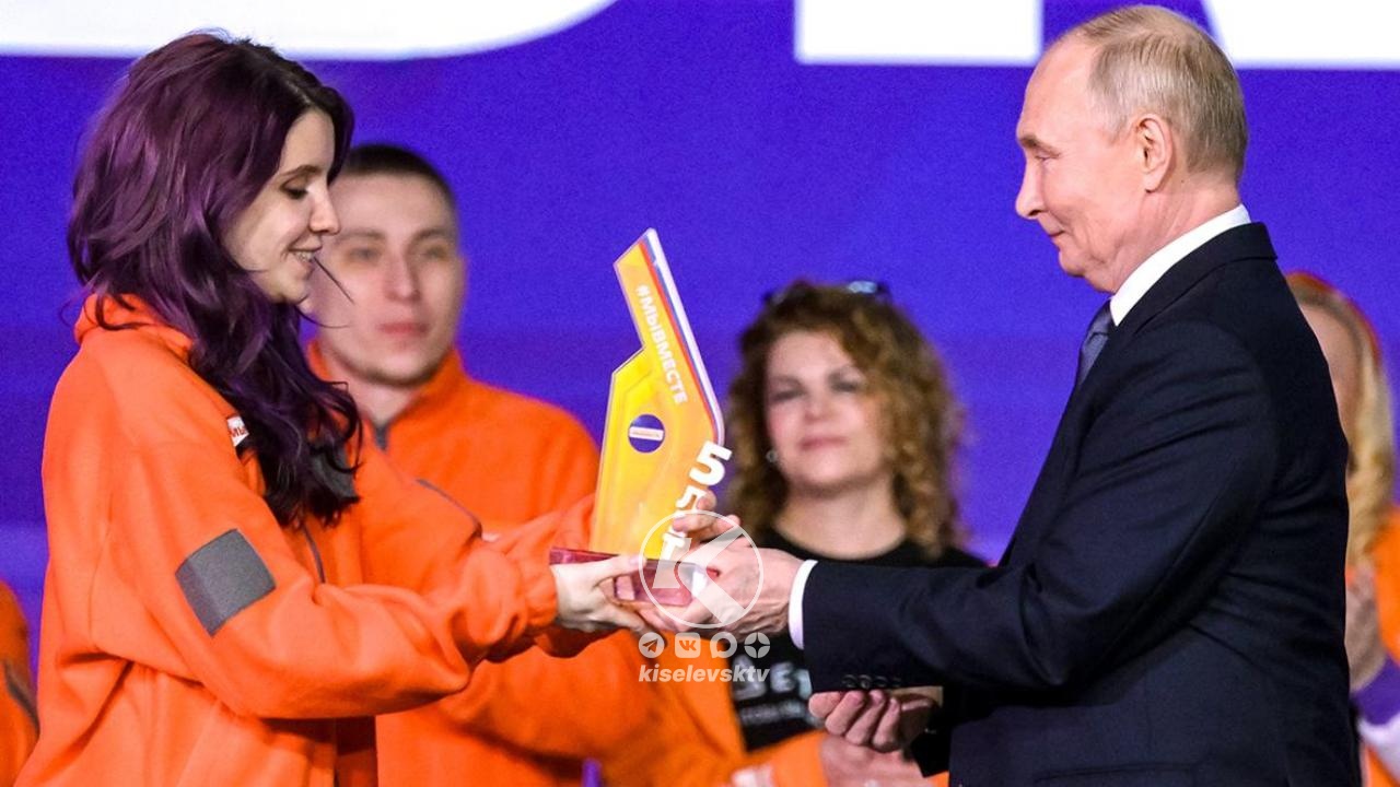 В России наградили лучших волонтеров