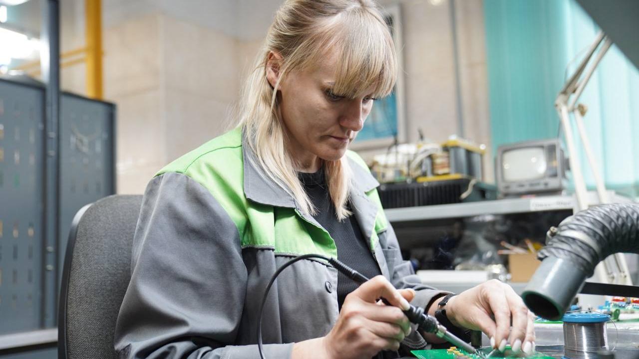 Илья Середюк посетил завод «Белкоммунмаш» в Республике Беларусь