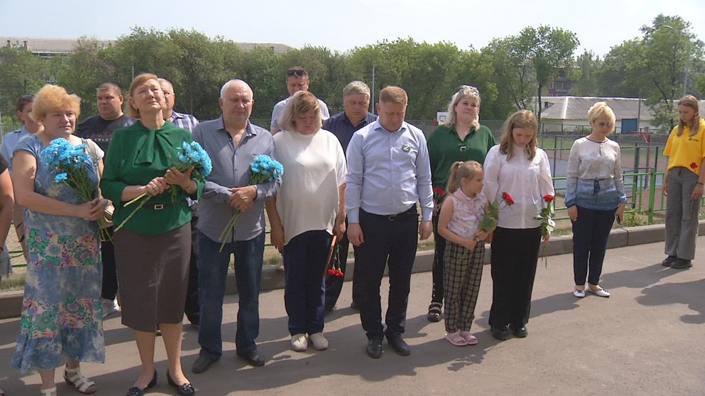 В Киселевске состоялось открытие мемориальной доски, посвященной памяти героя Андрея Шамко