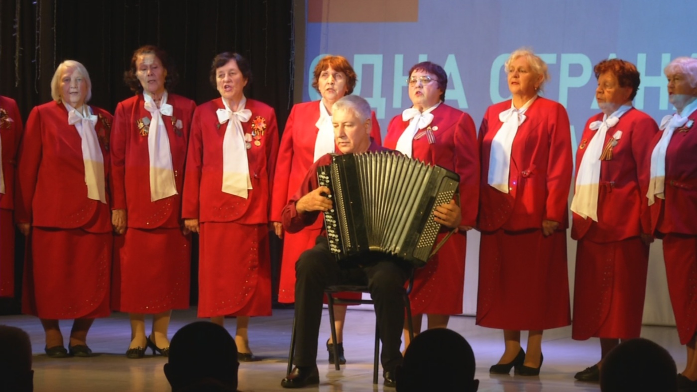 В Киселевске отметили День воссоединения ДНР, ЛНР, Запорожской и Херсонской областей с Россией