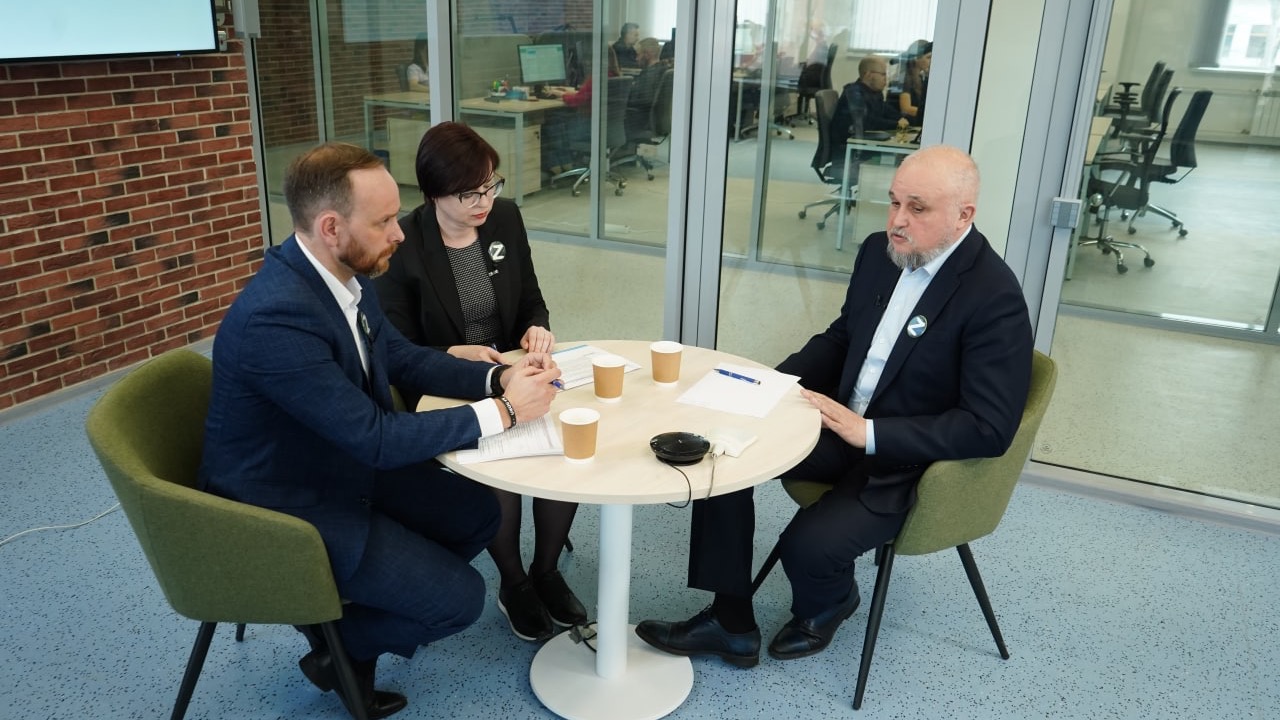 Сергей Цивилев первым среди сибирских губернаторов ответил на вопросы жителей в  прямом эфире в рамках проекта «Объясняем. РФ»