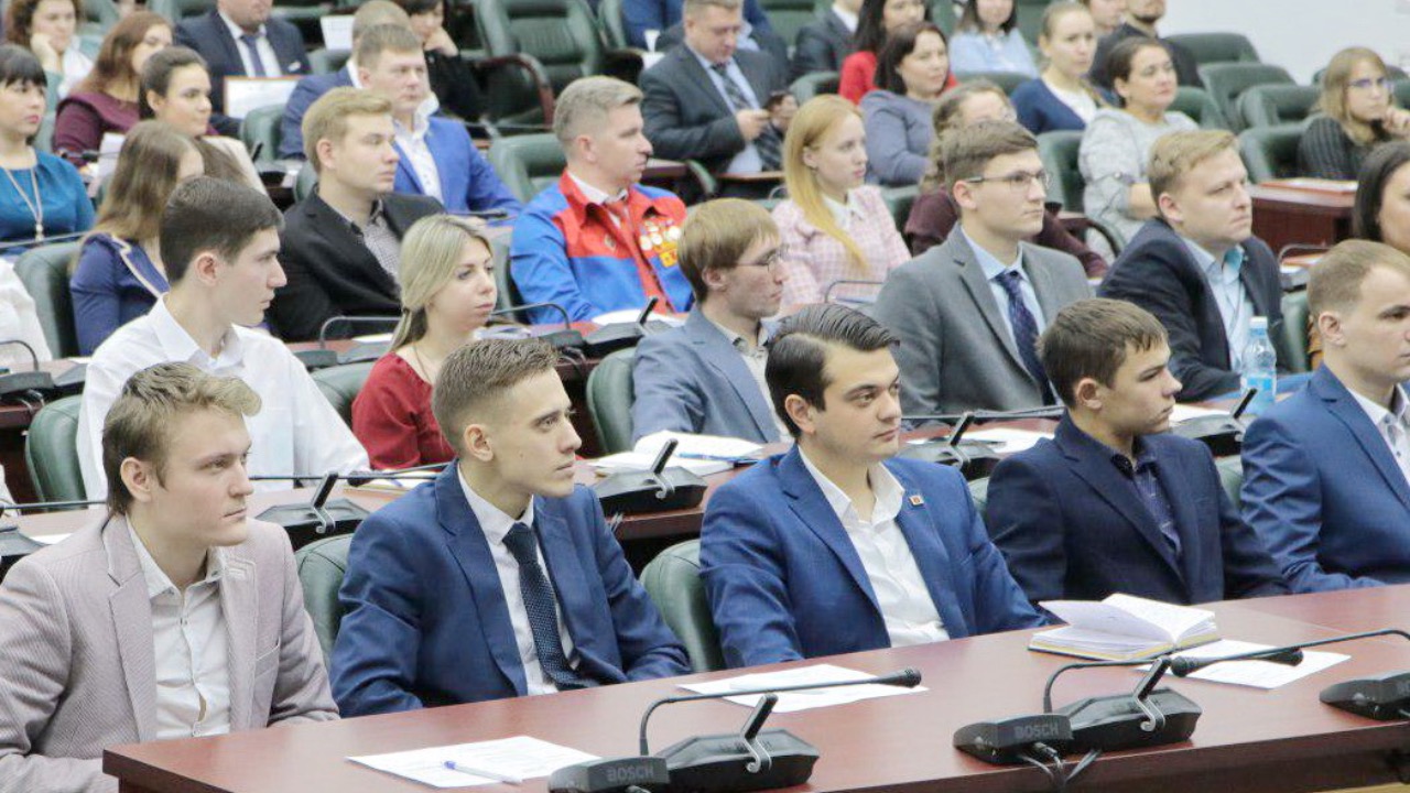 В Кузбассе официально появилось молодежное правительство