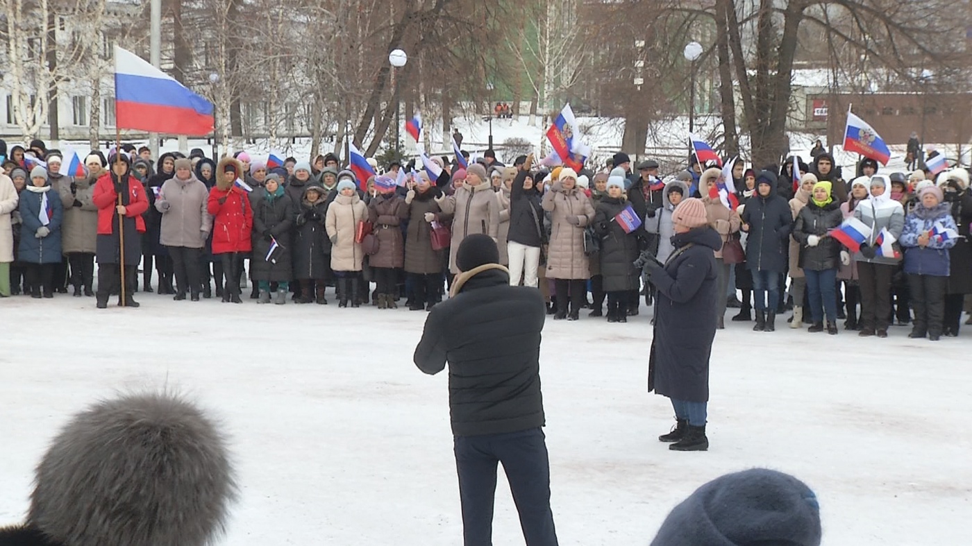 В Киселевске состоялась акция в поддержку российских военных, участвующих спецоперации на Украине