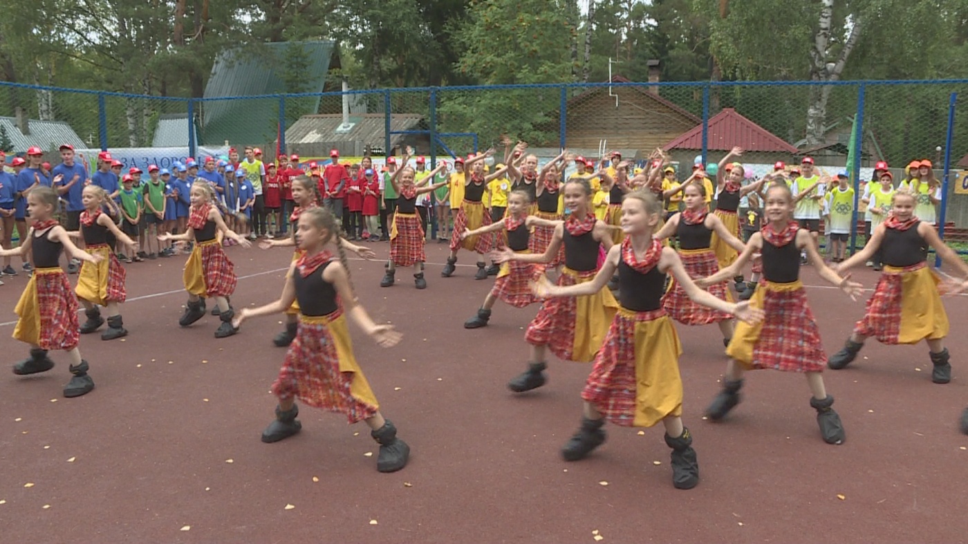 Шесть тысяч киселевских детей провели лето в школьных и загородных лагерях 
