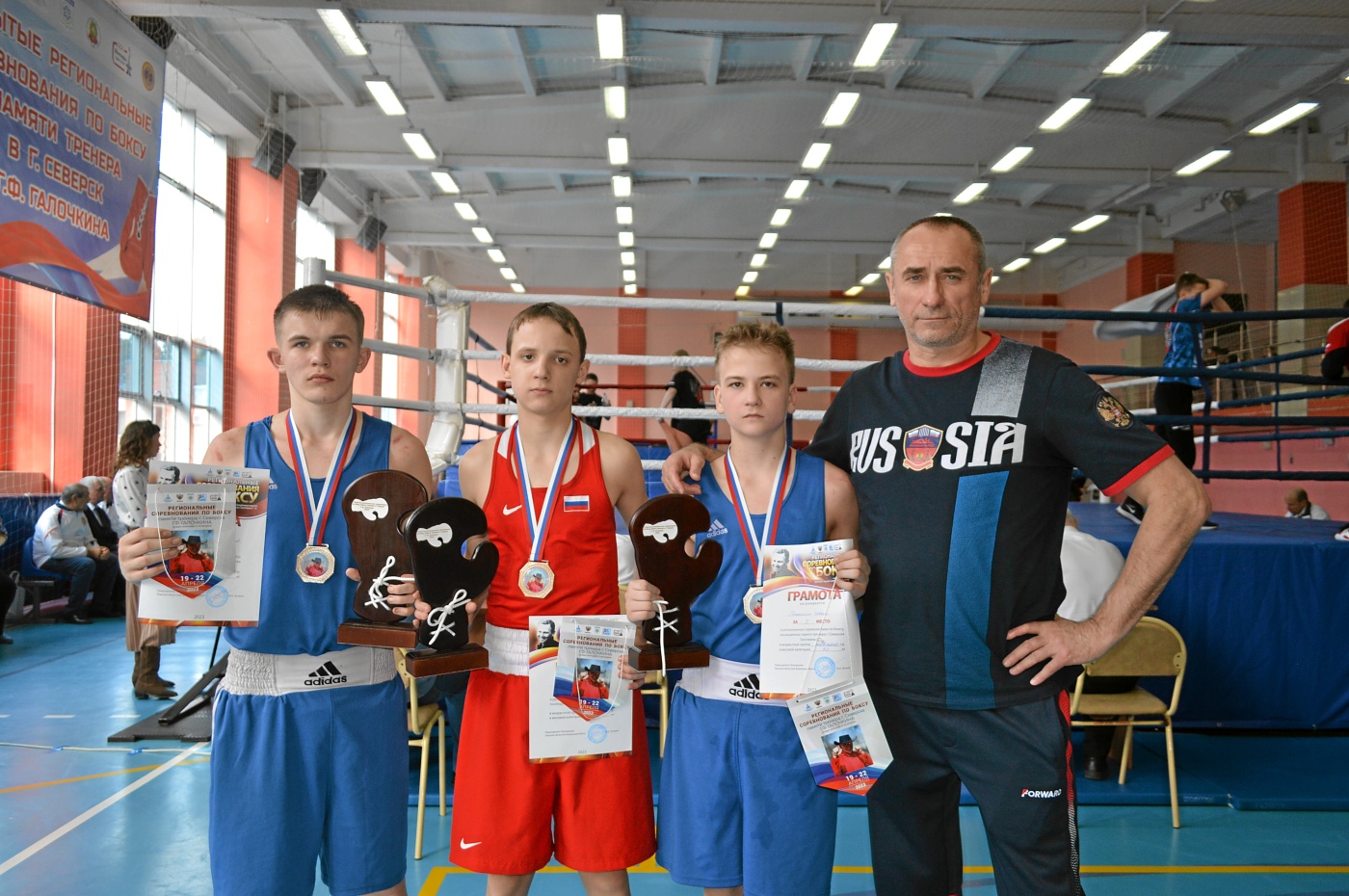 Киселевские спортсмены взяли награды на двух престижных Первенствах по боксу