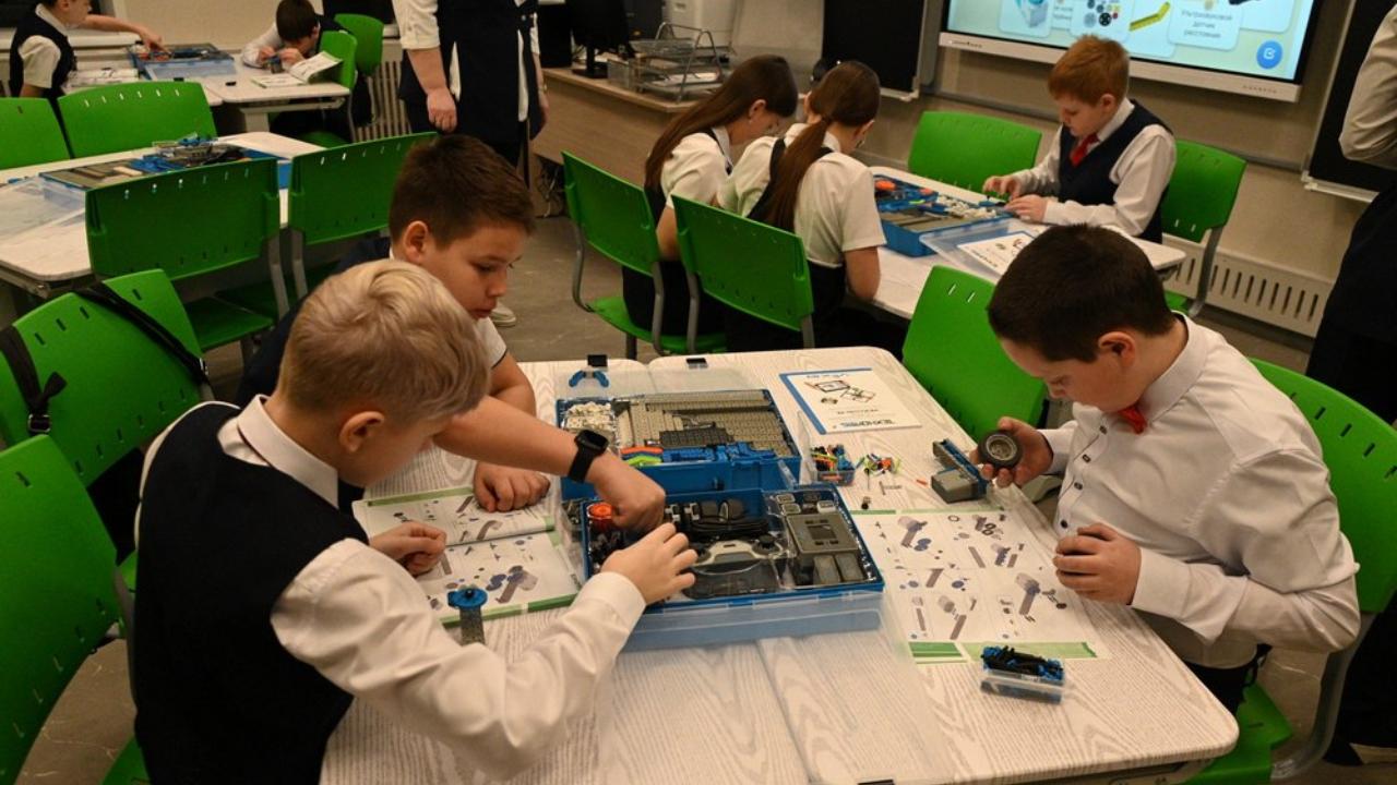 В Кузбассе открылась 50-я по счету модернизированная школа