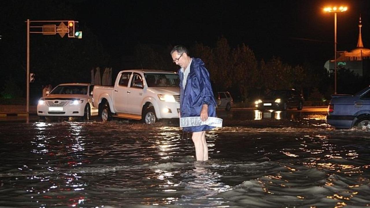 Если номер автомобиля смыло ливнем, что делать?